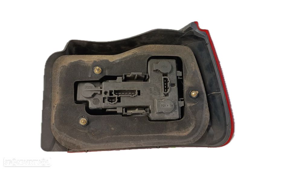 Farolim Ilharga Esq Seat Ibiza Ii (6K1) - 2