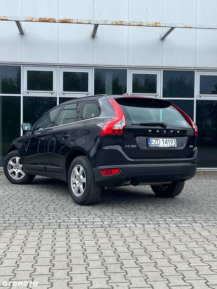 Volvo XC 60 D3 Momentum - 18