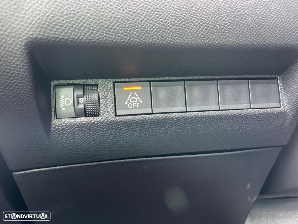 Peugeot 208 1.2 PureTech Allure Pack EAT8 - 14