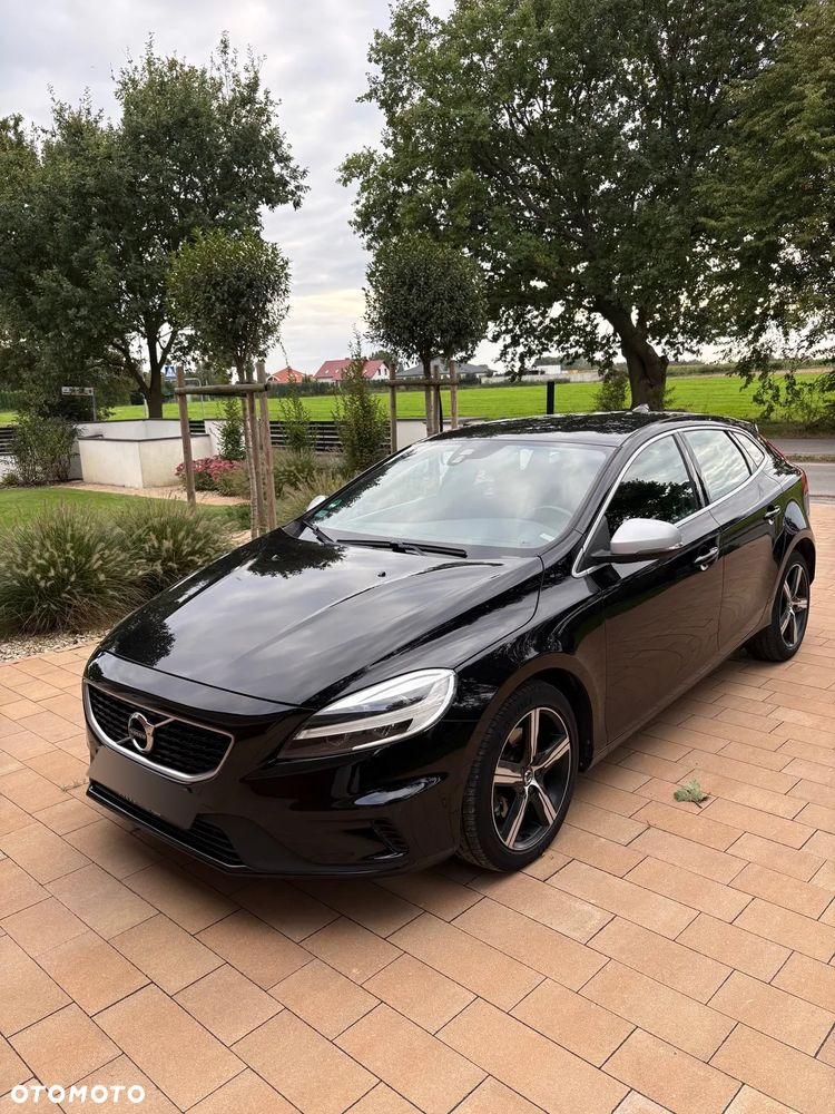Volvo V40 T3 Drive-E R-Design Momentum - 3