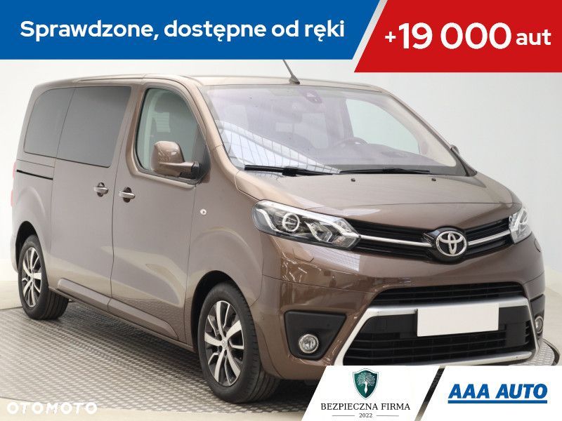 Toyota Proace Verso - 2