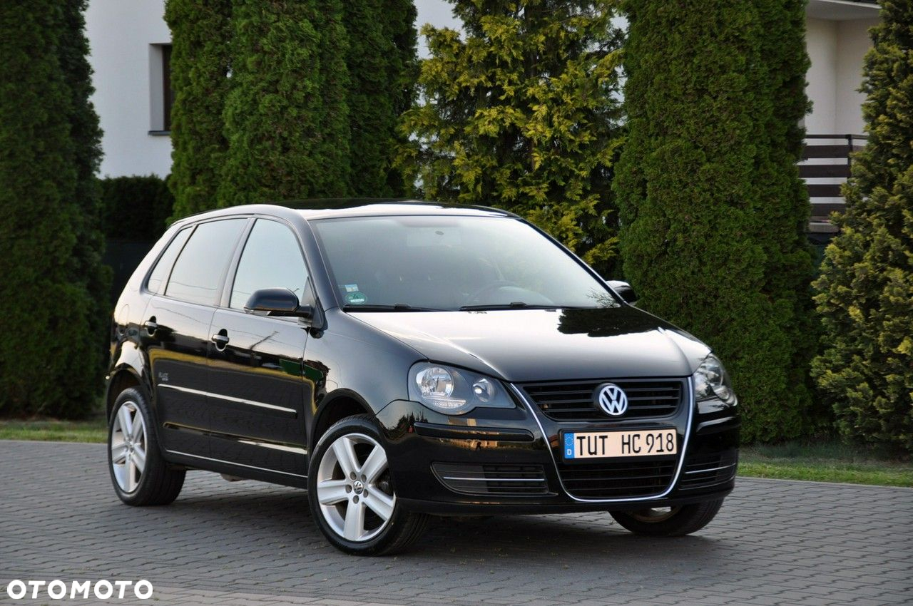 Volkswagen Polo - 2