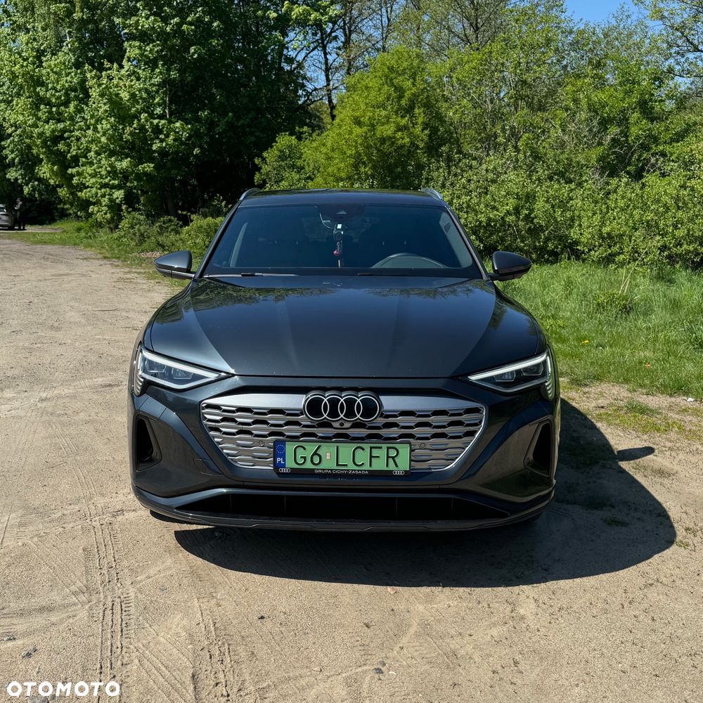 Audi Q8 Sportback e-tron - 3