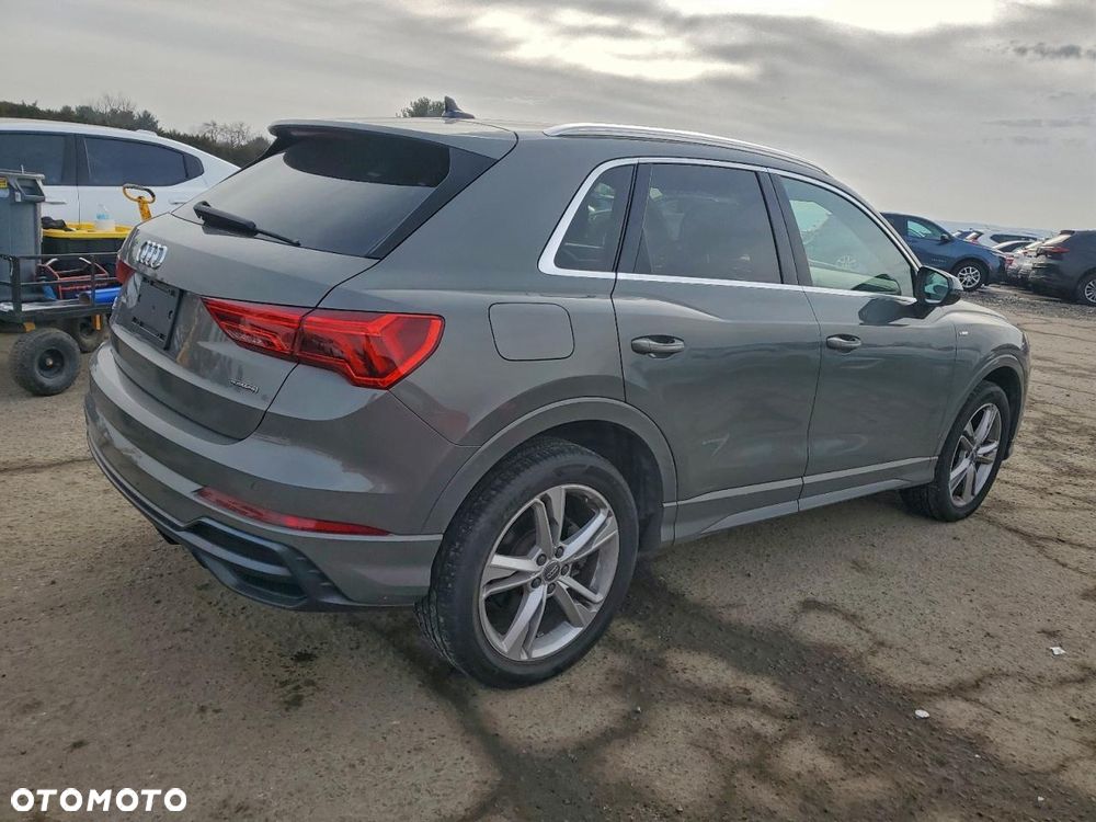 Audi Q3 - 16