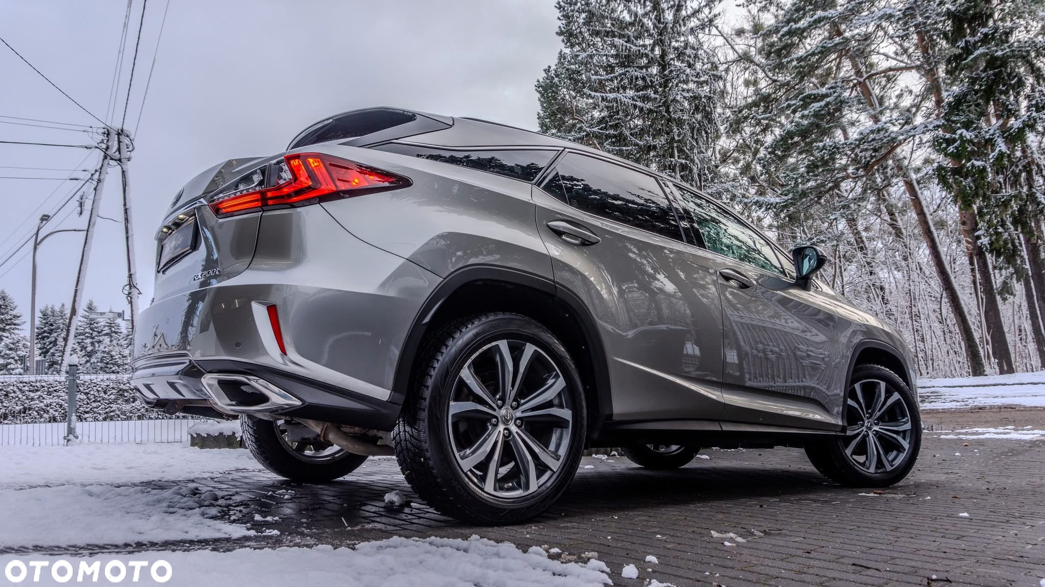 Lexus RX - 4