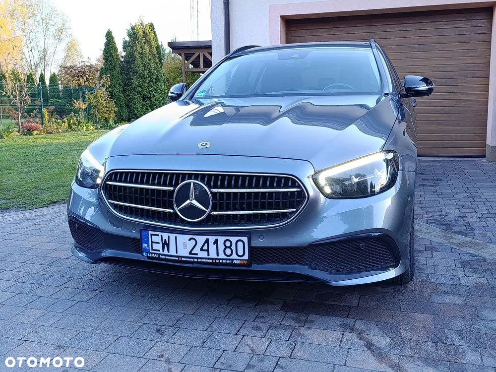 Mercedes-Benz E-Class 2020 photo 4