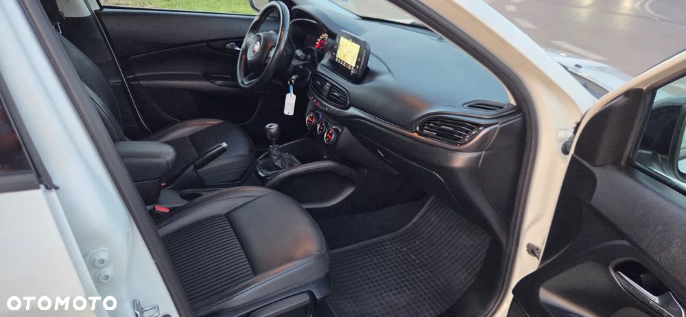 Fiat Tipo 1.4 T-Jet S-Design - 5