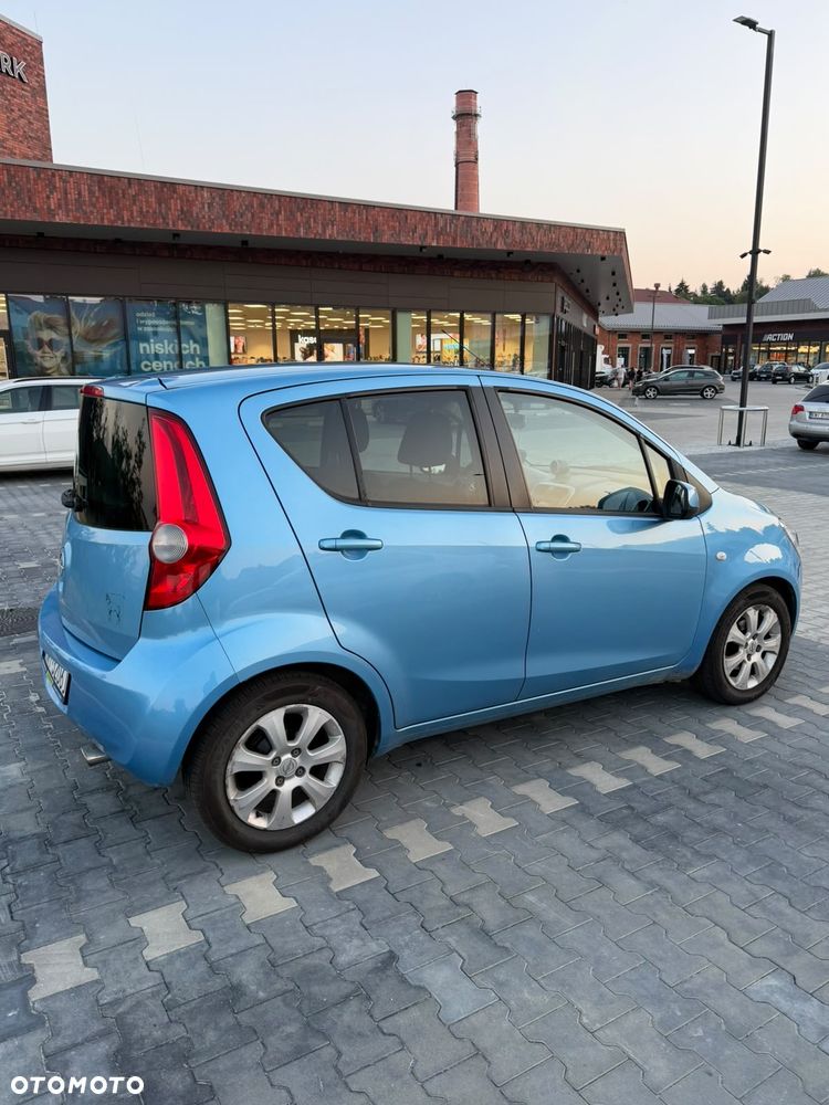 Opel Agila - 10