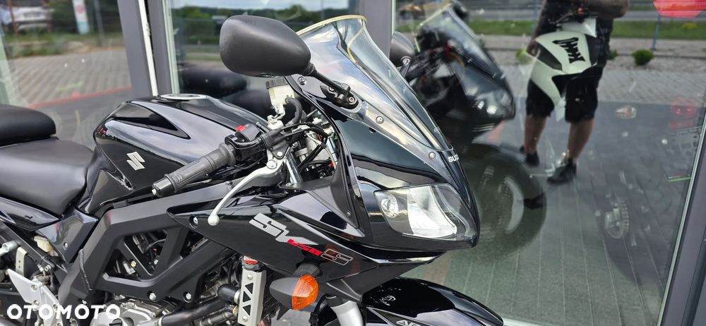 Suzuki SV - 7