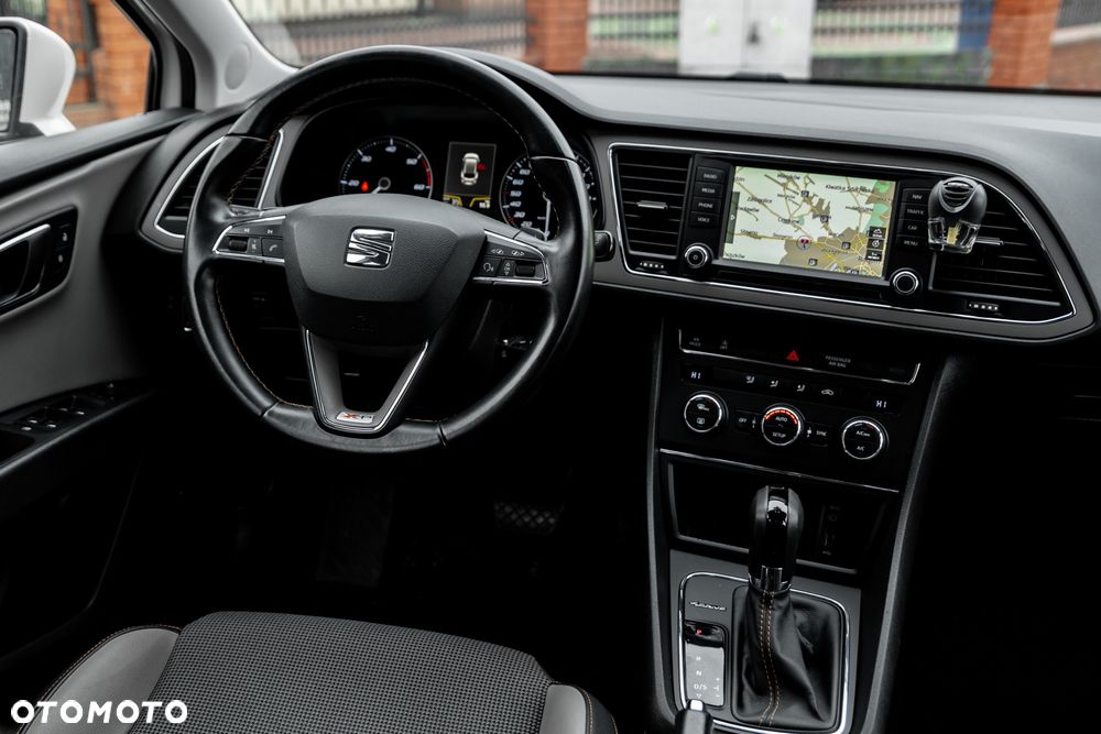 Seat Leon 2.0 TDI Start&Stop 4Drive DSG X-Perience - 26