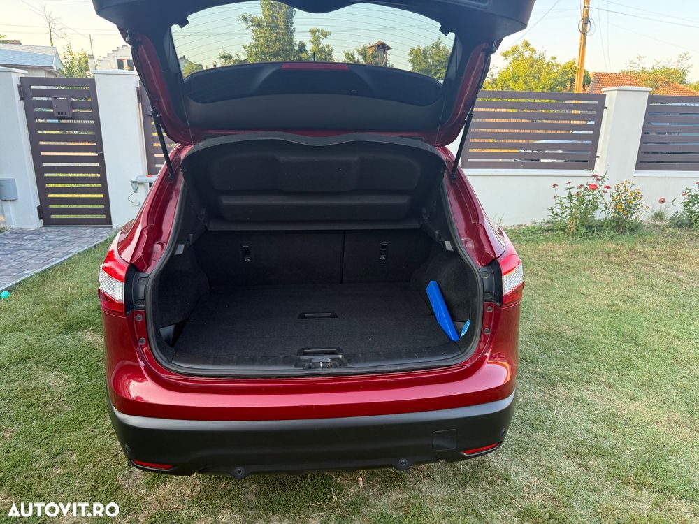 Nissan Qashqai 1.5 DCI Start/Stop Tekna - 12