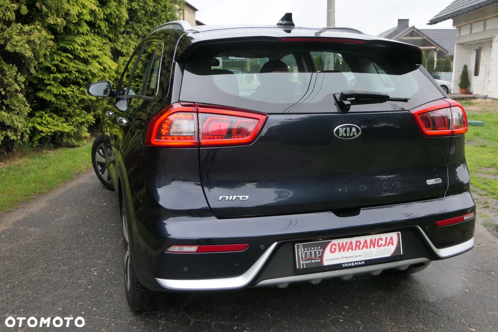 Kia Niro 1.6 GDI HEV 2WD OPF Edition 7 - 3