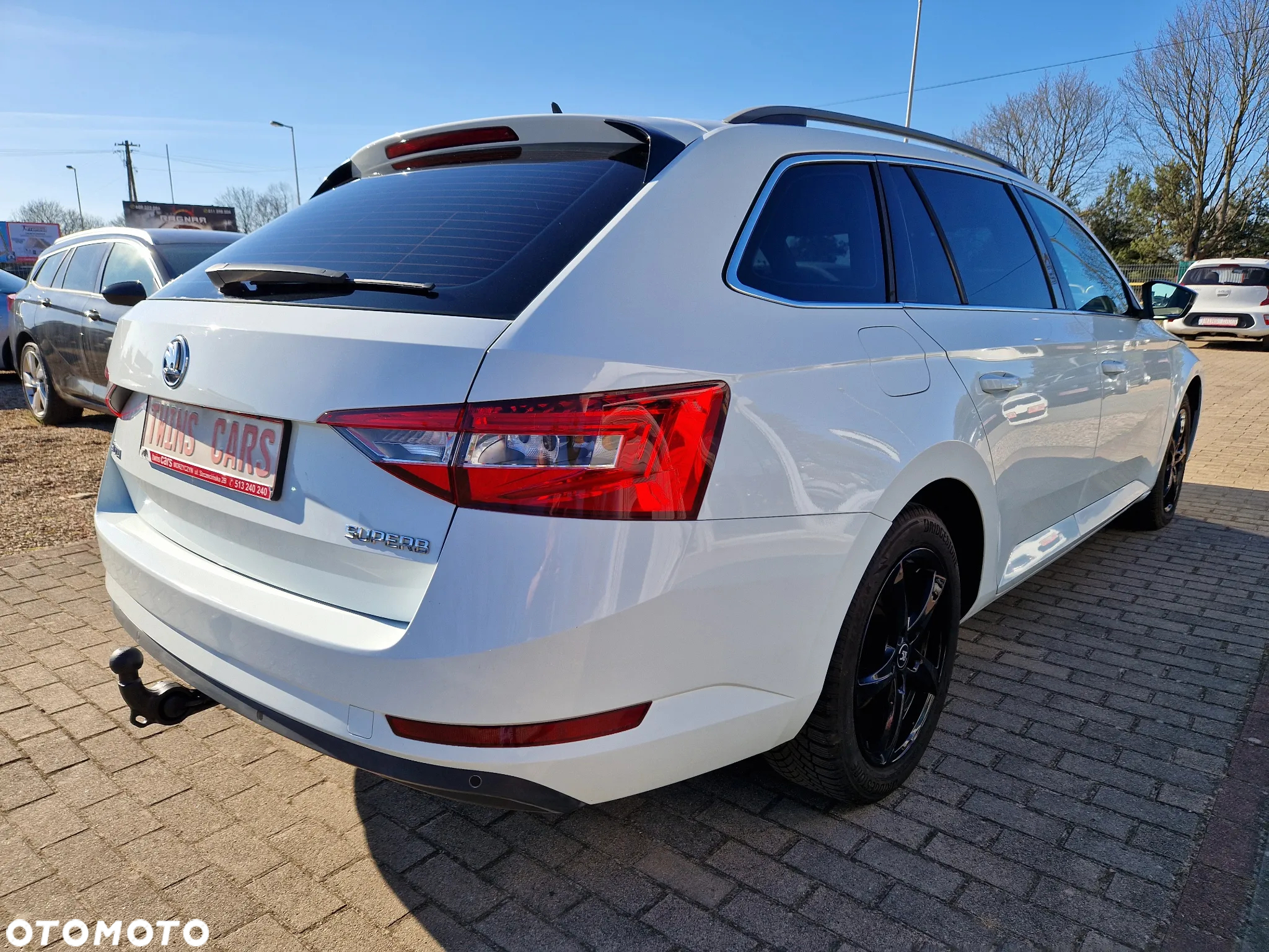 Skoda Superb 2.0 TDI DSG Ambition - 6
