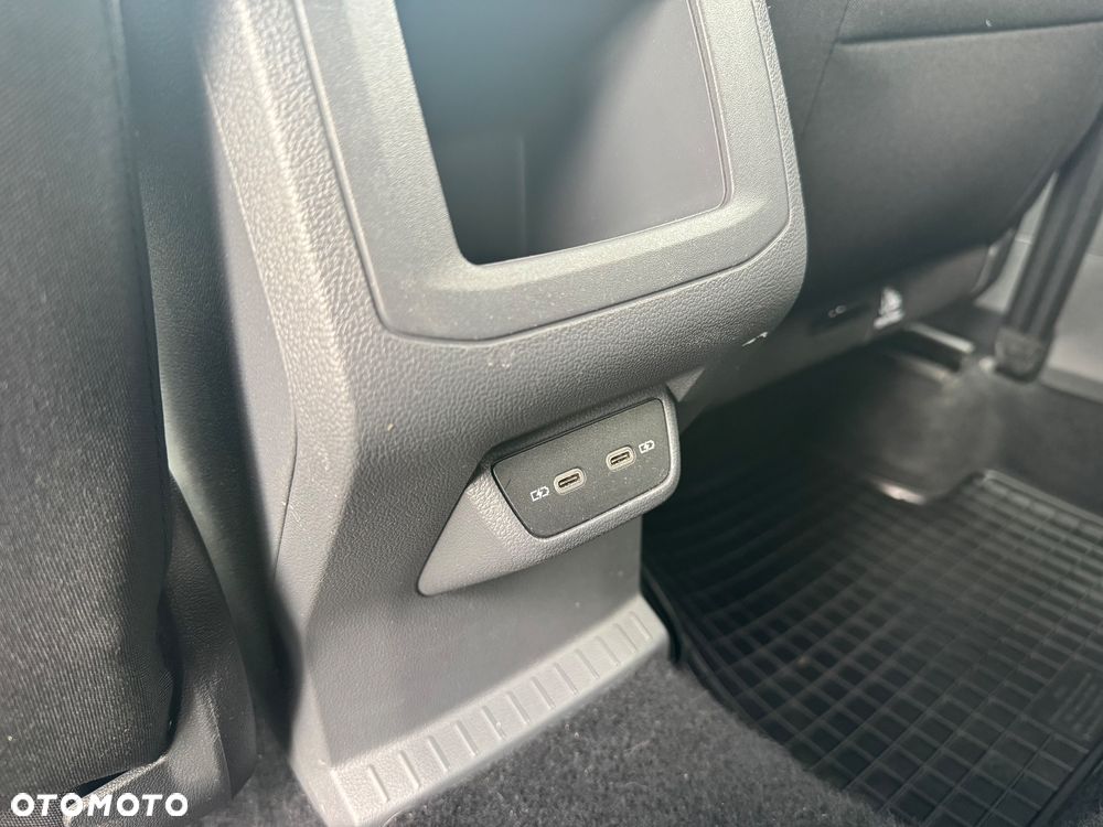 Volkswagen T-Cross - 16