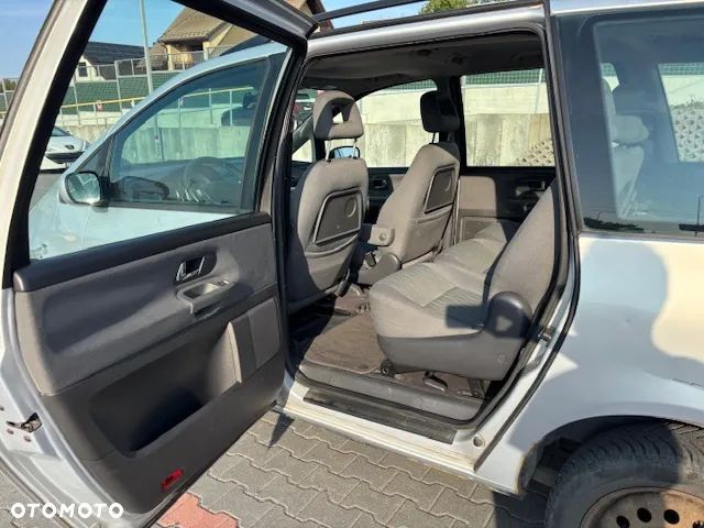 Ford Galaxy 1.9 TDI Trend - 18