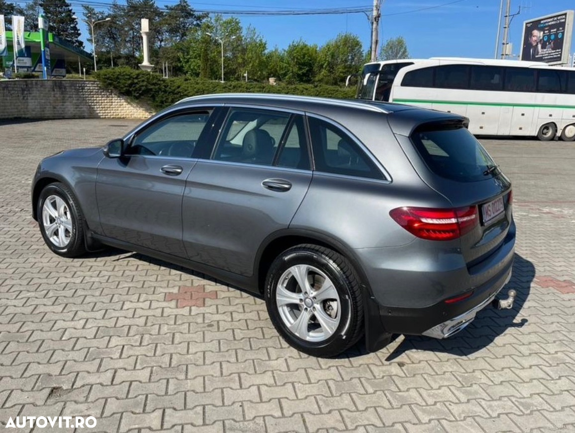 Mercedes-Benz GLC 220 d 4Matic 9G-TRONIC Exclusive - 33