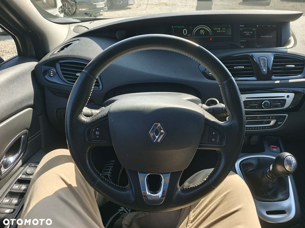 Renault Scenic ENERGY dCi 130 BOSE EDITION - 15