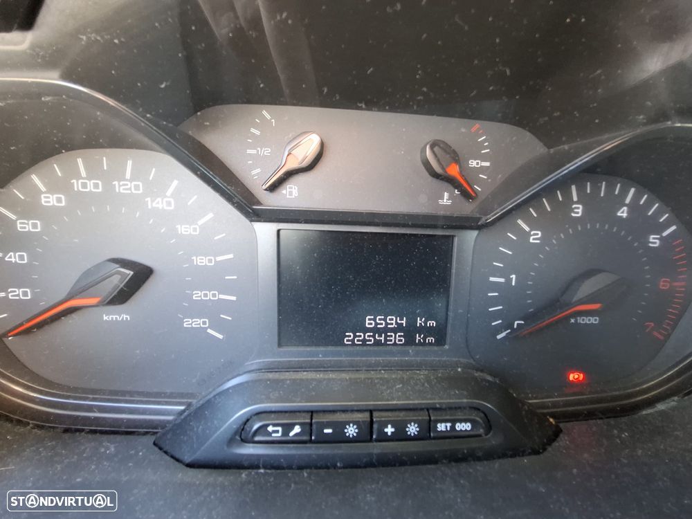 Peugeot Partner - 12