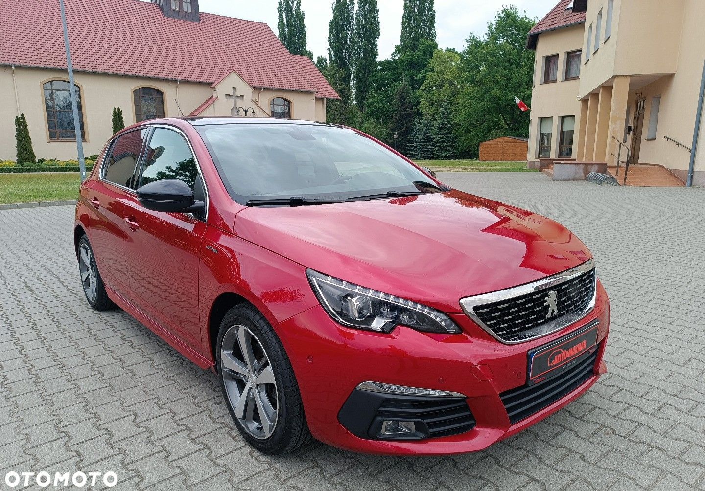 Peugeot 308 - 1