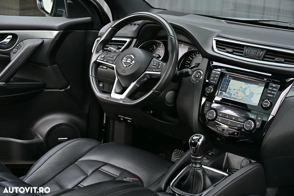 Nissan Qashqai 1.5 DCI TEKNA+ - 31