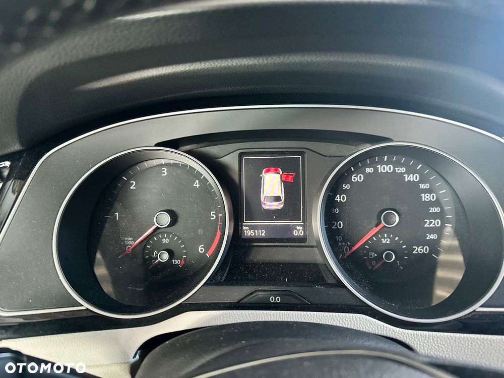 Volkswagen Passat 2.0 TDI BMT Comfortline - 4