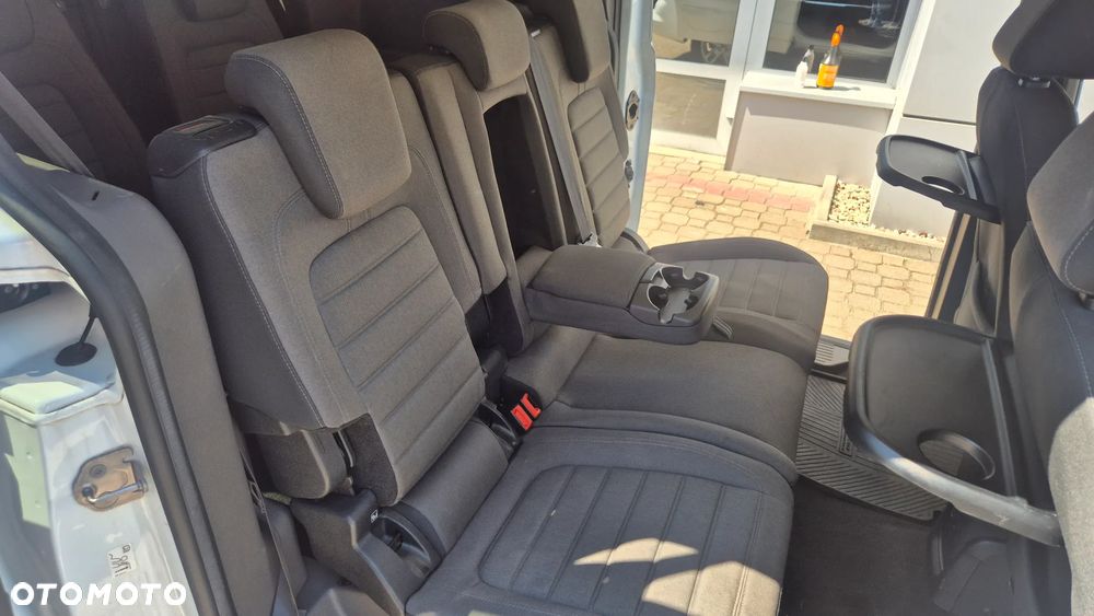 Ford Tourneo Connect 1.5 EcoBlue Trend PowerShift - 19