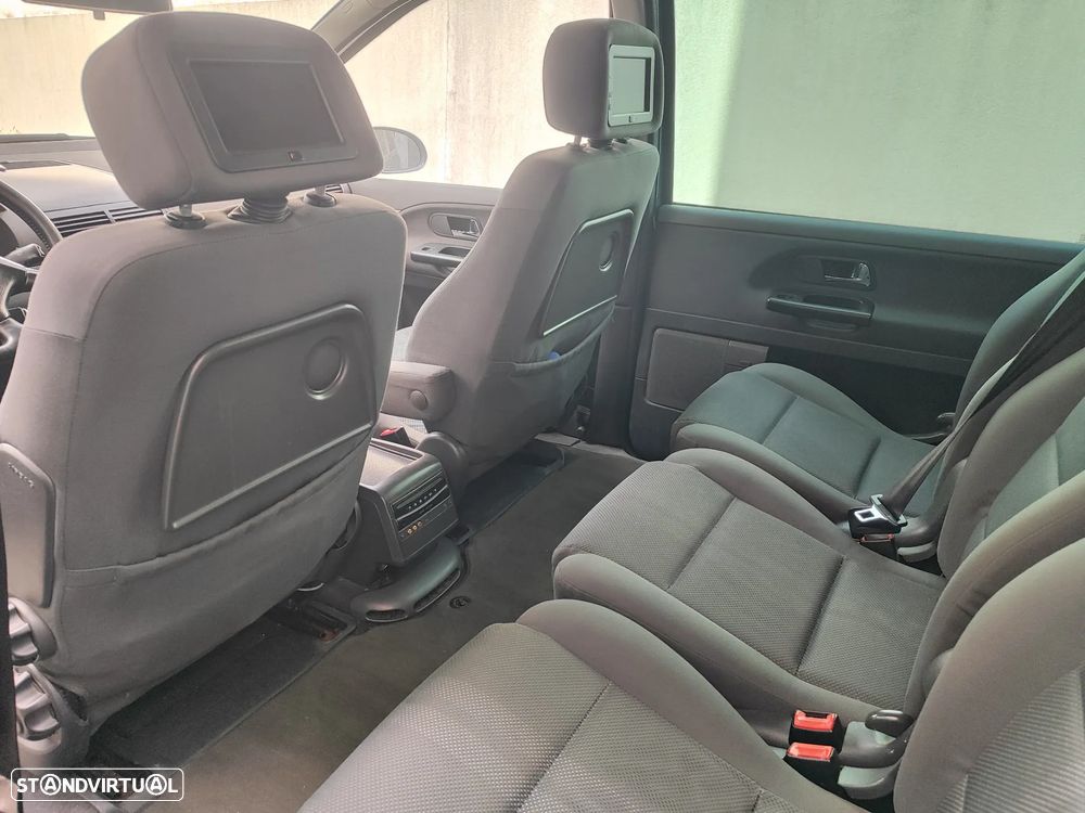 VW Sharan 1.9 TDi Highline - 13