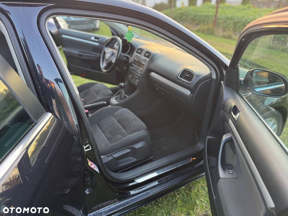 Volkswagen Golf 1.4 TSI Highline - 23