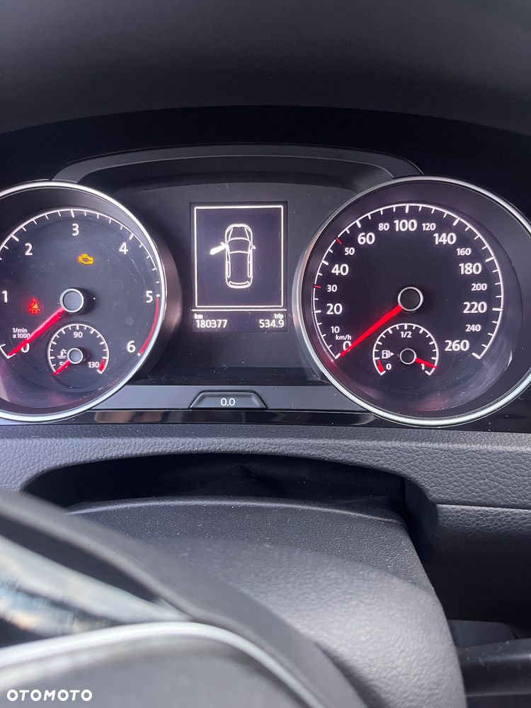 Volkswagen Golf 1.6 TDI BlueMotion Technology Trendline - 8