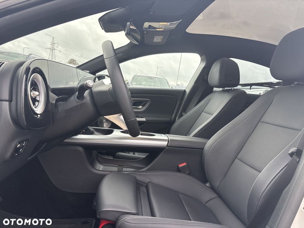 Mercedes-Benz CLA 200 mHEV 4-Matic 8G-DCT - 19