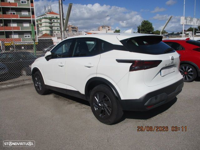 Nissan Qashqai 1.3 DIG-T N-Connecta - 6