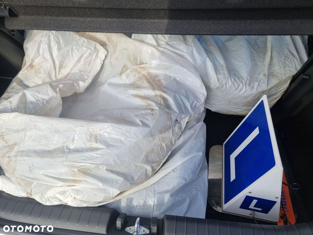 Hyundai i20 1.2 Pure - 22