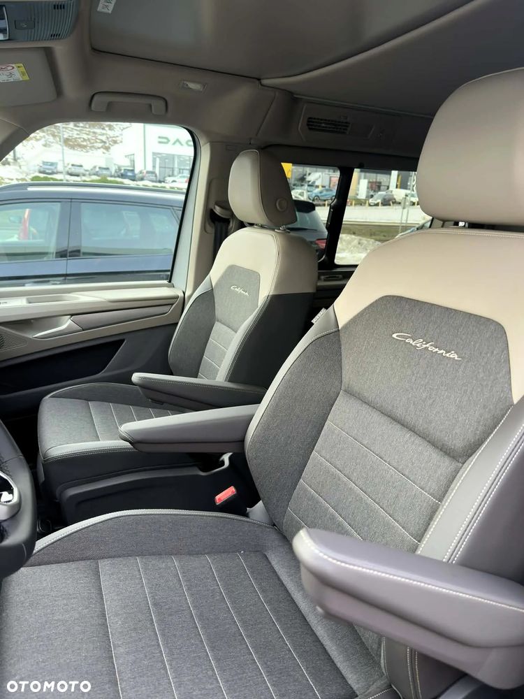 Volkswagen California - 28