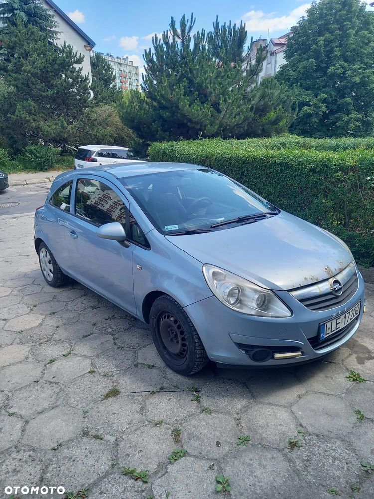 Opel Corsa 1.4 16V Color Edition - 1