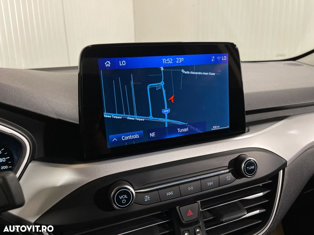 Ford Focus 1.0 EcoBoost Connected - 16