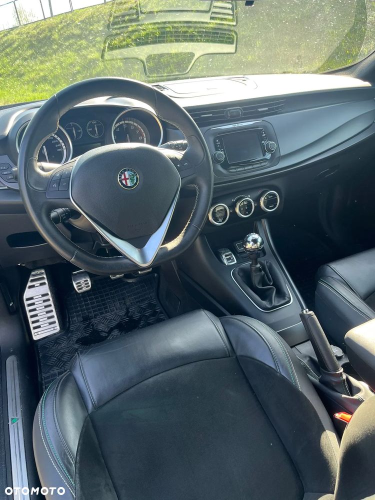 Alfa Romeo Giulietta 1.4 TB - 8
