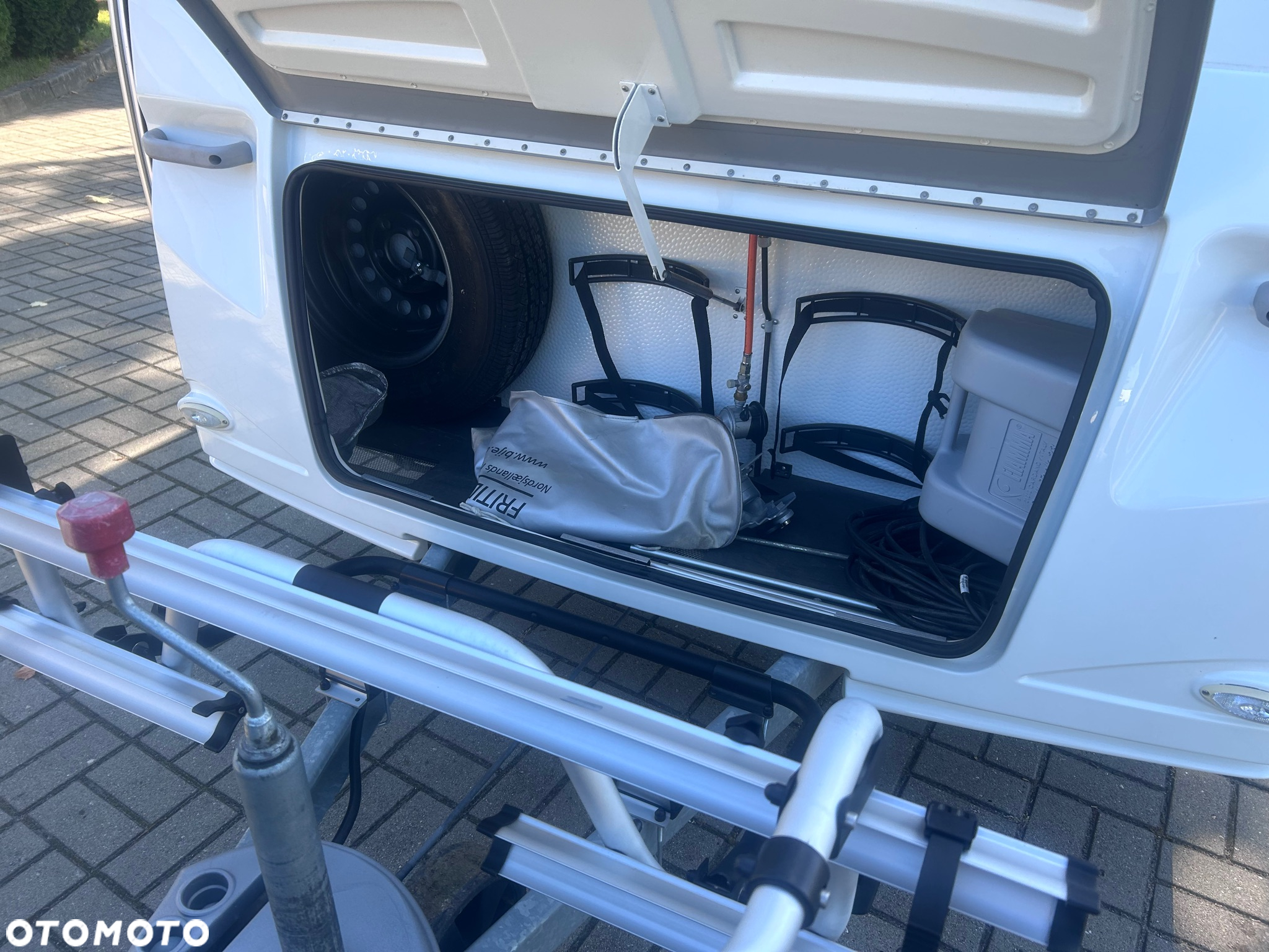Adria Aviva 390 PS - 6