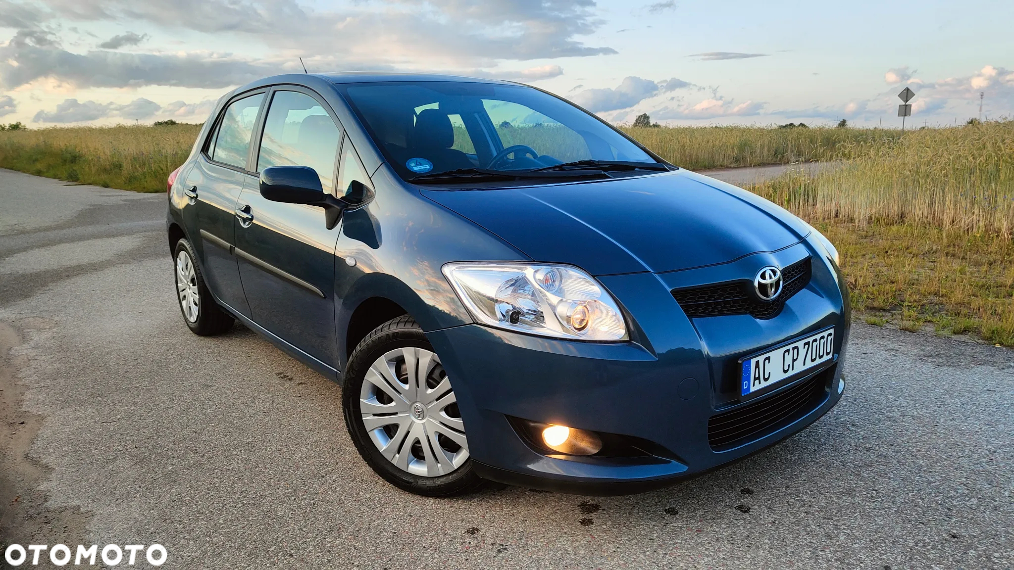 Toyota Auris 1.6 VVT-i Premium - 4