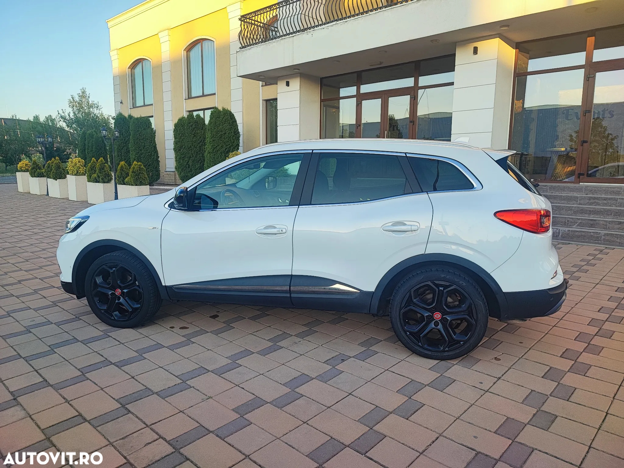 Renault Kadjar TCe EDC GPF Intens - 5