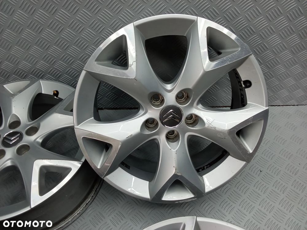 Felgi Citroen Citroen C5 C4 Jumpy Berlingo Space Tourer 7Jx17 et32 5x108 - 3