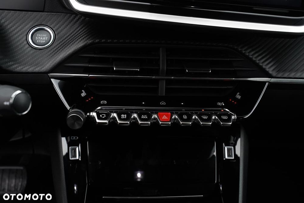 Peugeot 2008 PureTech 130 GT S&S EAT8 - 19