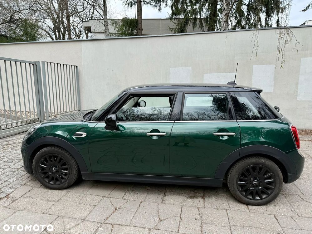 MINI Cooper Standard - 1