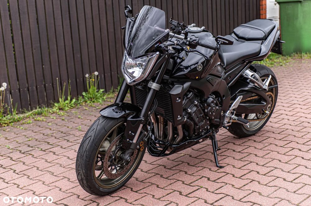 Yamaha FZ - 7