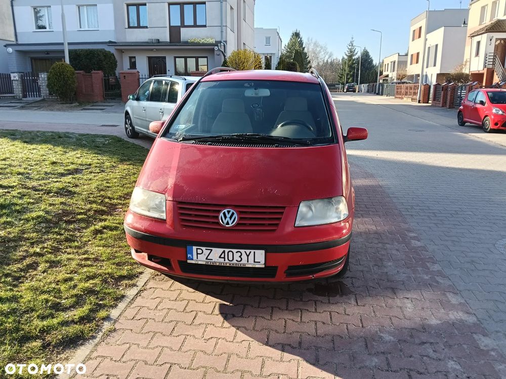 Volkswagen Sharan 1.8 5V Turbo Automatik Exclusive Edition - 2