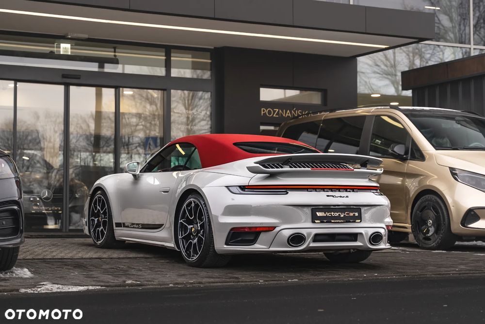 Porsche 911 Turbo S - 21