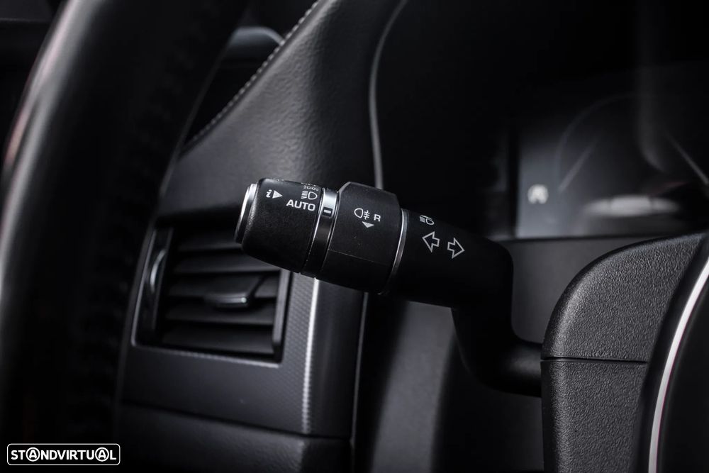 Jaguar XF Sportbrake 20d AWD Aut. R-Sport - 16