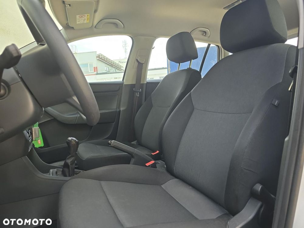 Skoda RAPID 1.4 TDI DPF Active - 12