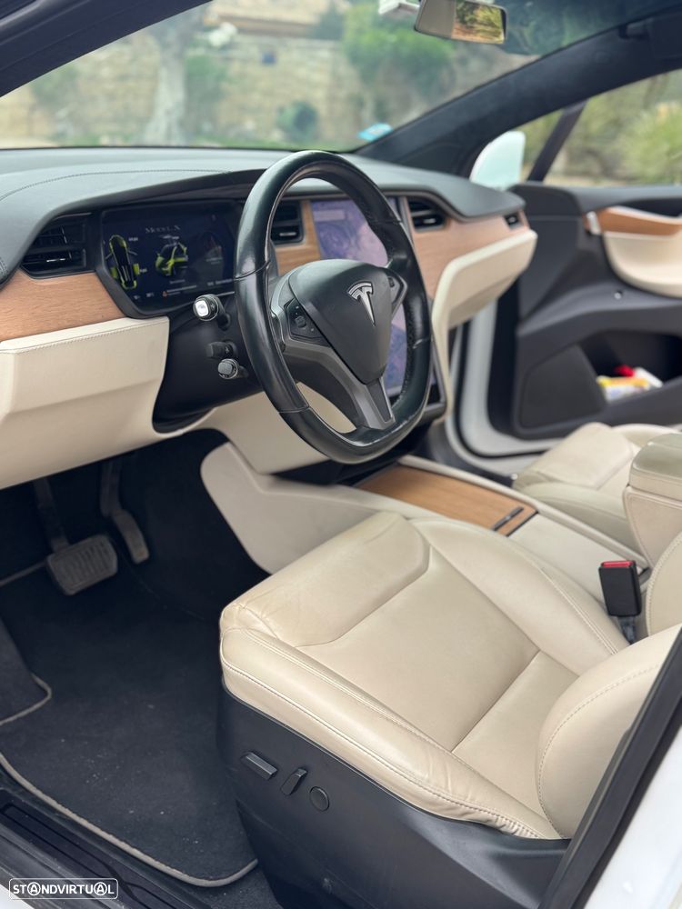Tesla Model X 100 kWh Long Range AWD - 7