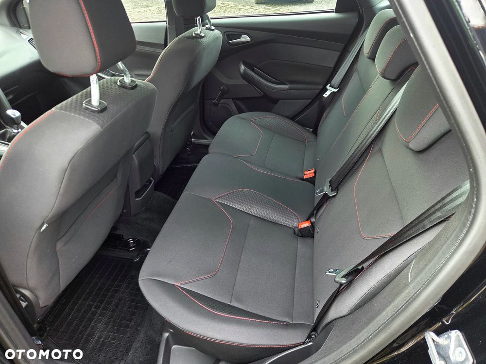 Ford Focus 1.0 EcoBoost ST-Line - 10