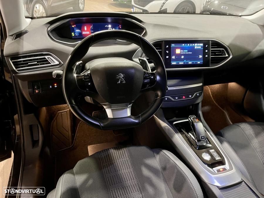 Peugeot 308 1.2 PureTech Allure Pack EAT8 - 10